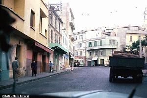 MB ca- 11- rue d' Orleans et place Emerat